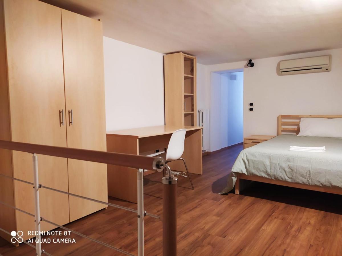 Dante Alighieri House Appartement Bari Buitenkant foto