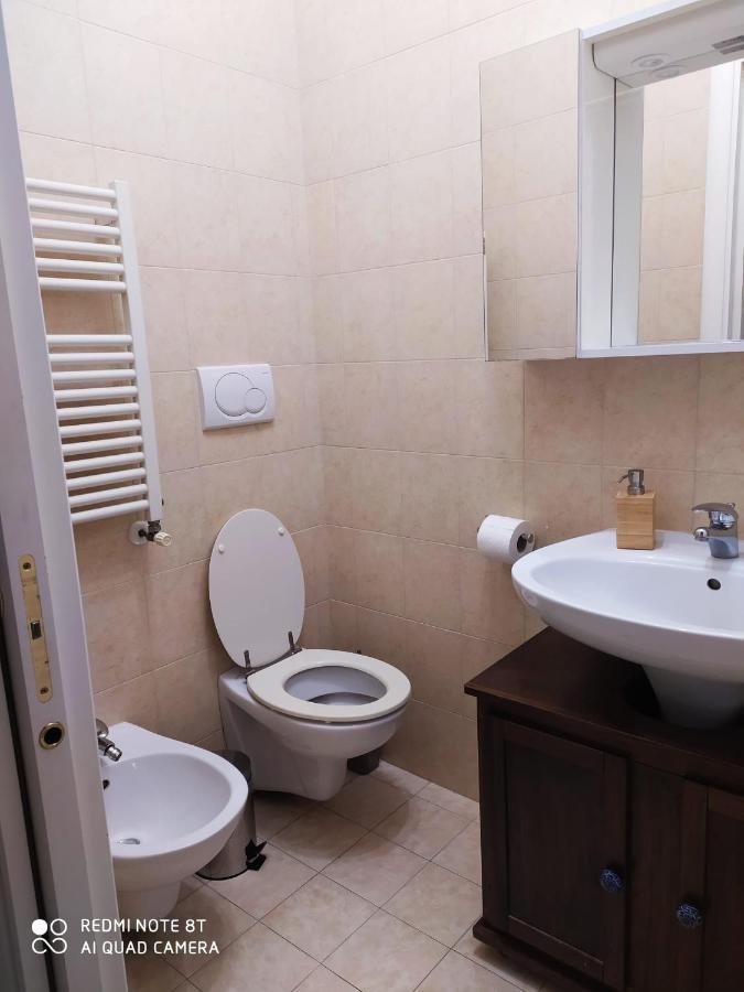 Dante Alighieri House Appartement Bari Buitenkant foto