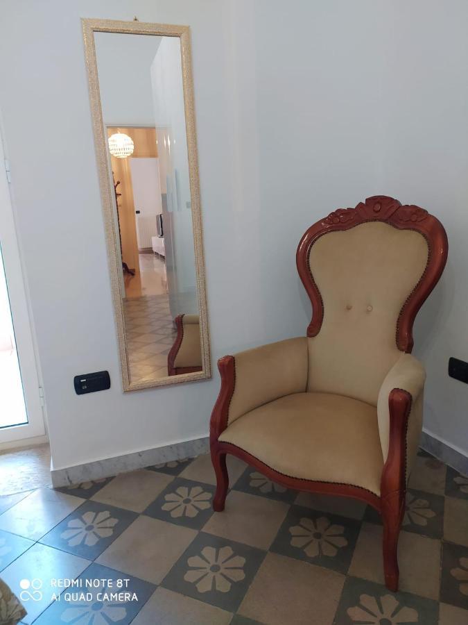 Dante Alighieri House Appartement Bari Buitenkant foto