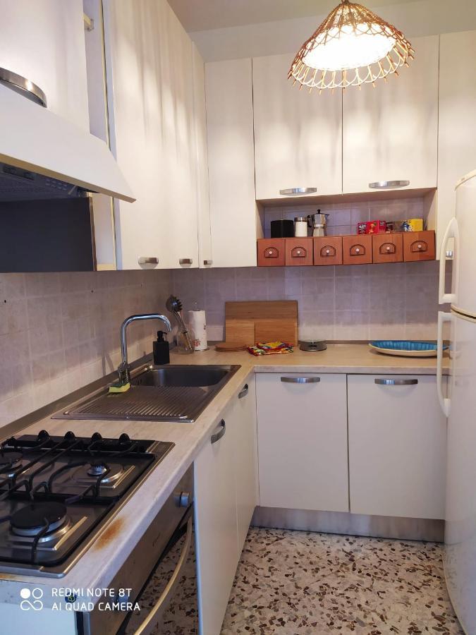 Dante Alighieri House Appartement Bari Buitenkant foto